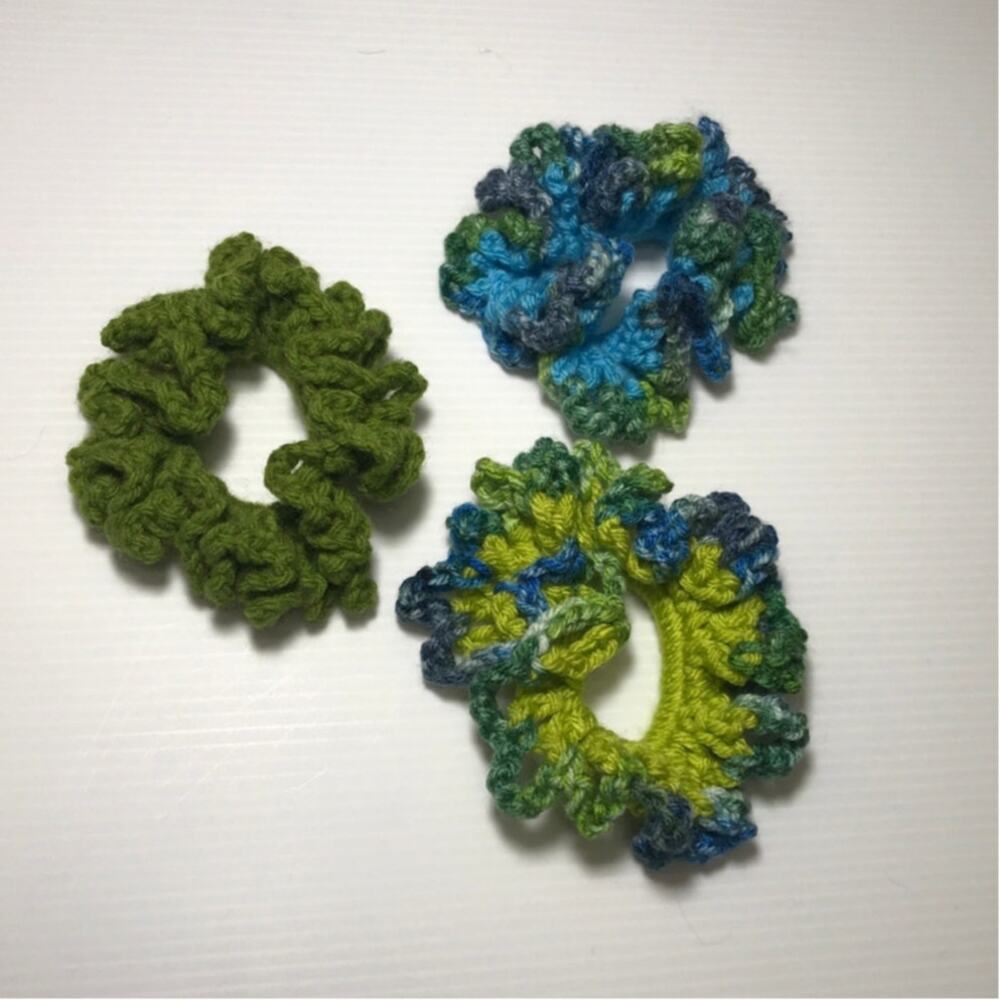 NWT Green Blue Handmade Crocheted Hair Scrunchie Set of 3